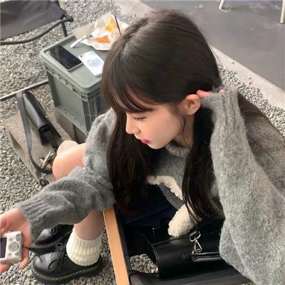 深藍與月光